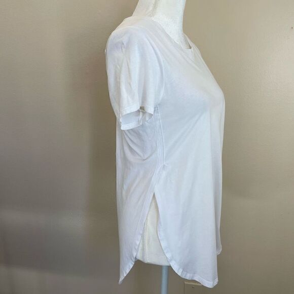 Ambiance|Short sleeve|Tee|High Side slits| super soft|Cotton|Has stretch - Picture 10 of 11